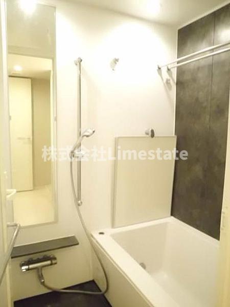 バス・シャワールーム　別部屋参考写真