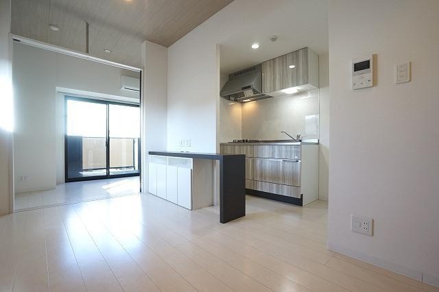 居室・リビング　別号室