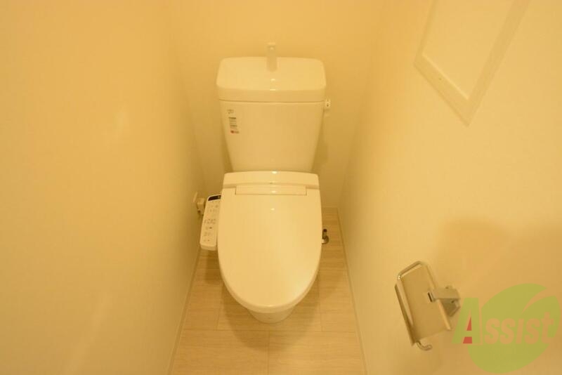 トイレ　ウォシュレットついてますよ。