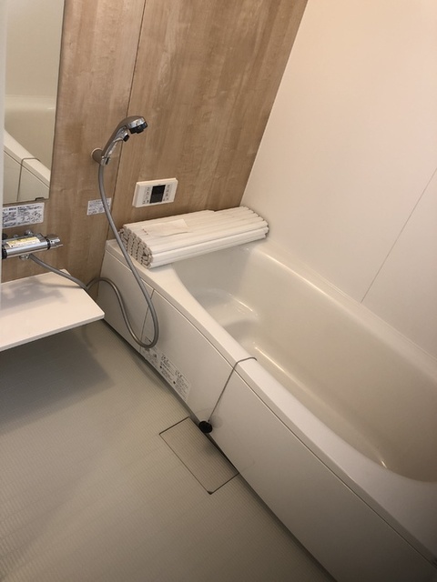 バス・シャワールーム