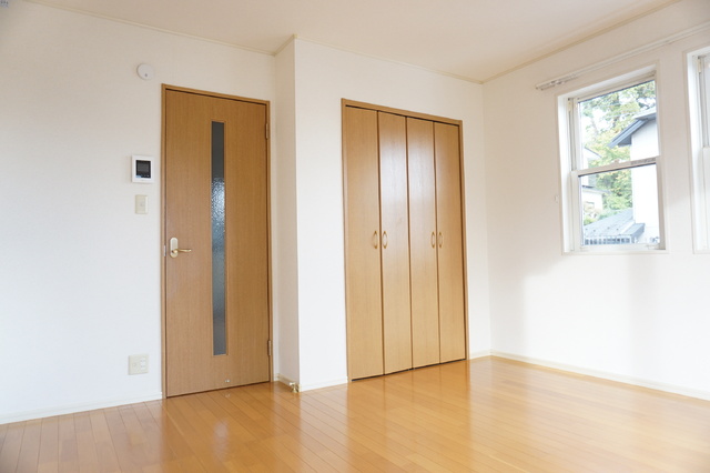 その他部屋・スペース　８帖の洋室※同タイプ参考写真