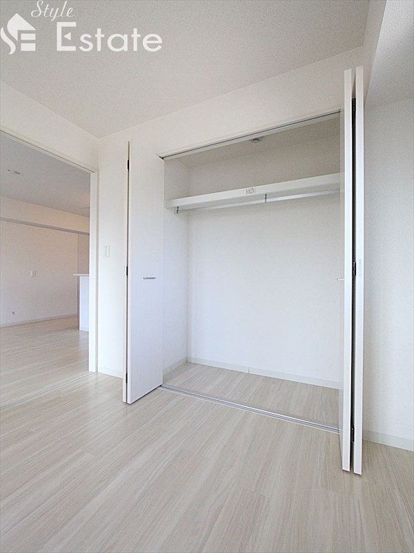 収納　クローゼット