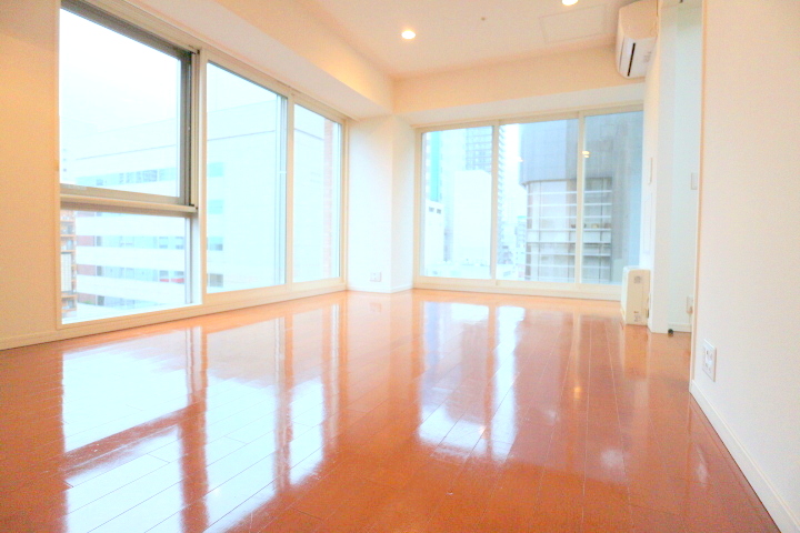 居室・リビング　広くてキレイなリビング♪