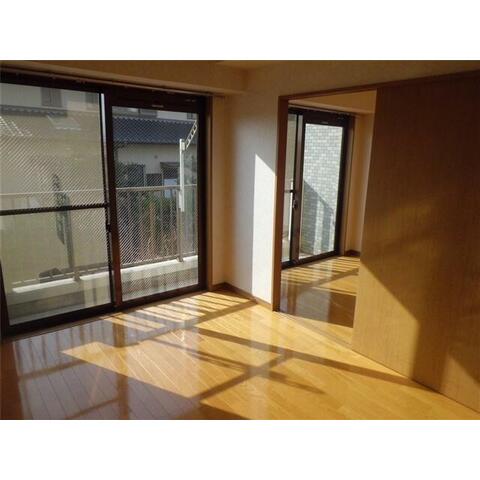 居室・リビング　同仕様