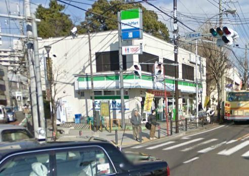 コンビニ　ファミリーマート戸塚矢沢店（コンビニ）まで584m