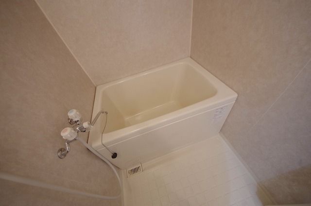 バス・シャワールーム　反転タイプ