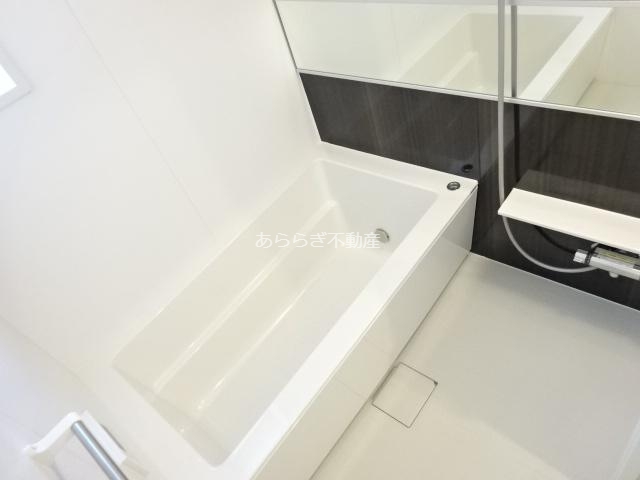 バス・シャワールーム　ＵＢ１４１８