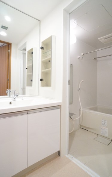 洗面設備　☆嬉しい独立洗面台☆