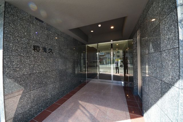 エントランス　和良久　エントランスアプローチ