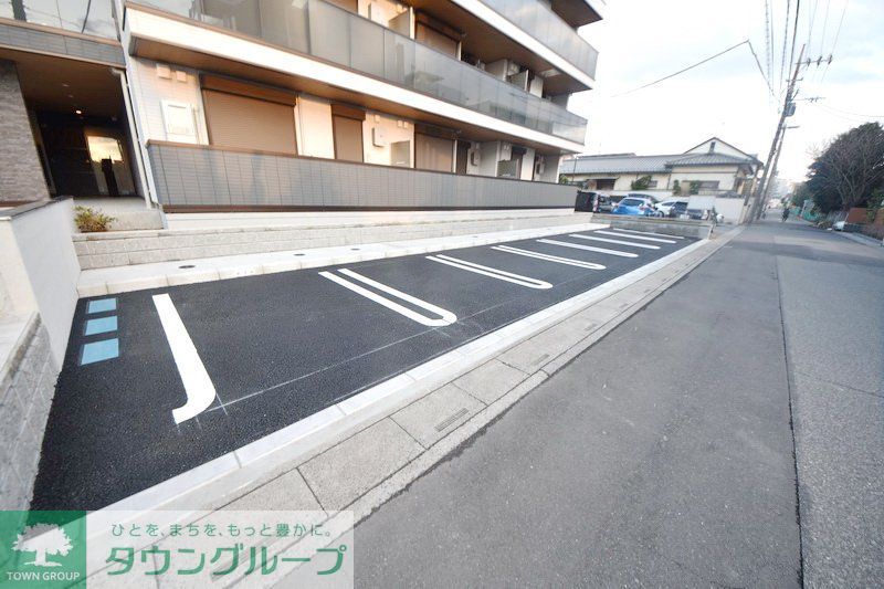 駐車場　駐車場