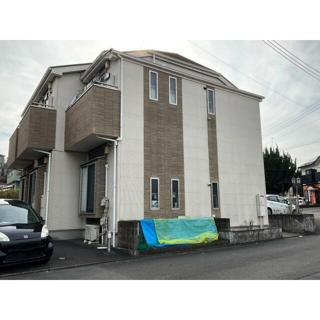 エントランス　清潔なエントランスです