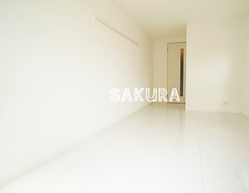 居室・リビング　使いやすい形の為、レイアウトを楽しめます♪