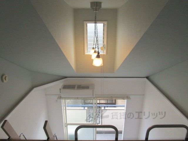 居室・リビング　居室