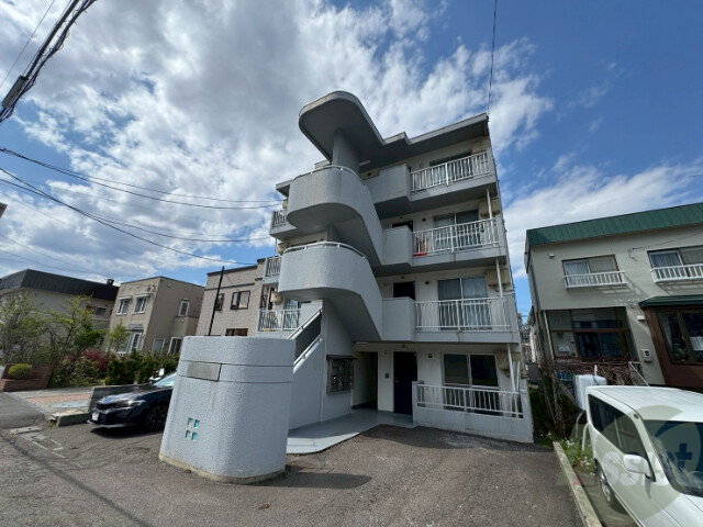 建物外観　札幌市東区北３９条東「エミネンスＮ３９）」