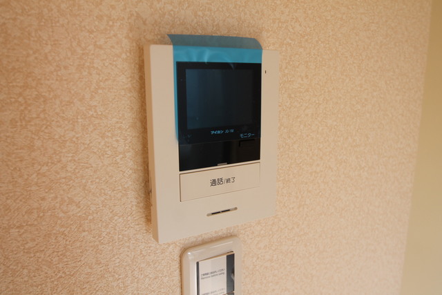 セキュリティ　モニターインターホン付で安心