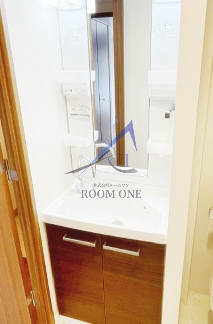 洗面設備　洗面台です。