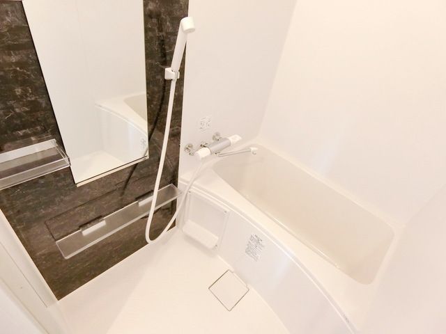 バス・シャワールーム　★お問い合わせはタウンハウジングまで★