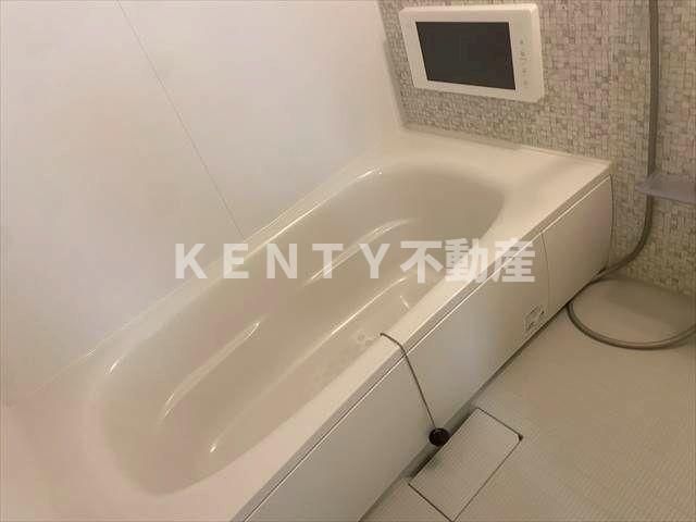 バス・シャワールーム　ゆったり過ごせるお風呂です