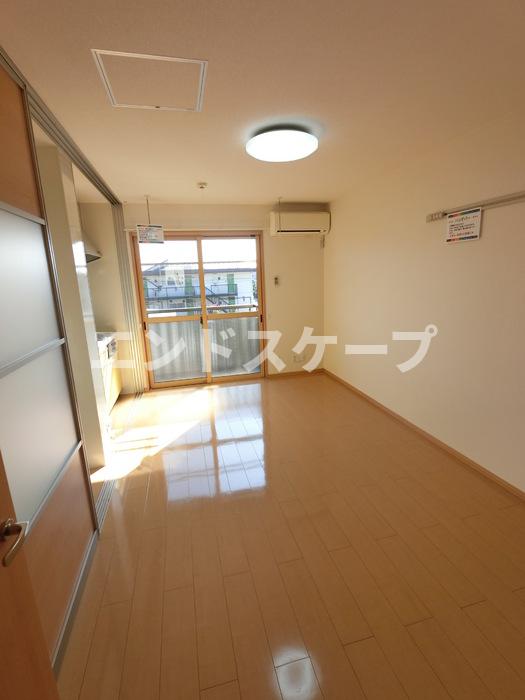 居室・リビング　高崎、前橋エリアのお部屋探しはエンドスケープまで！お客様の理