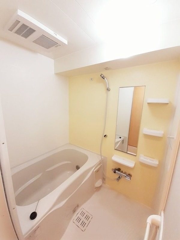 バス・シャワールーム　図面と現状に相違がある場合には現状を優先