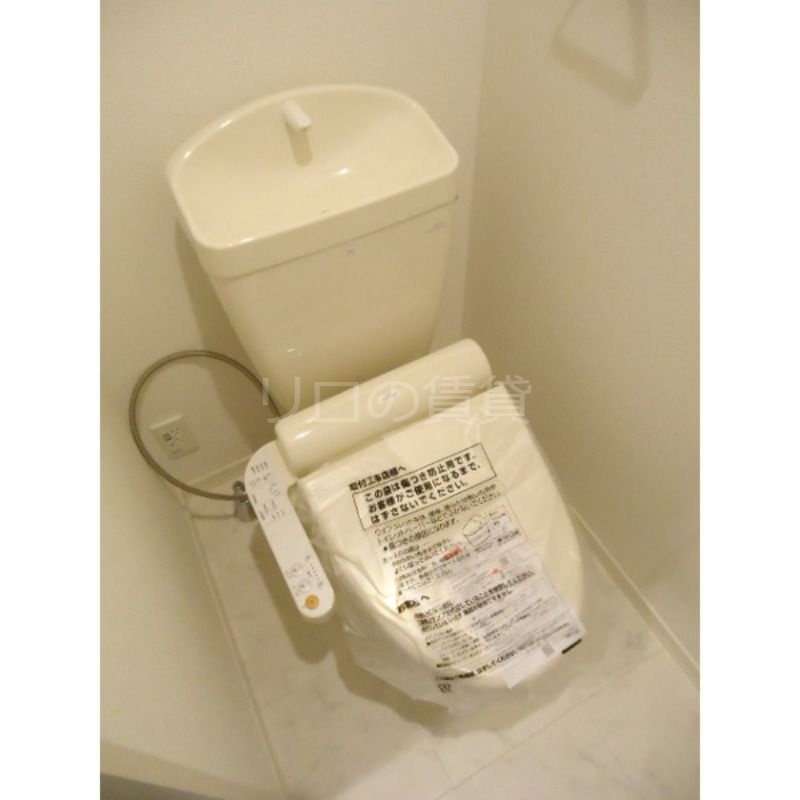 トイレ　※別室参考写真