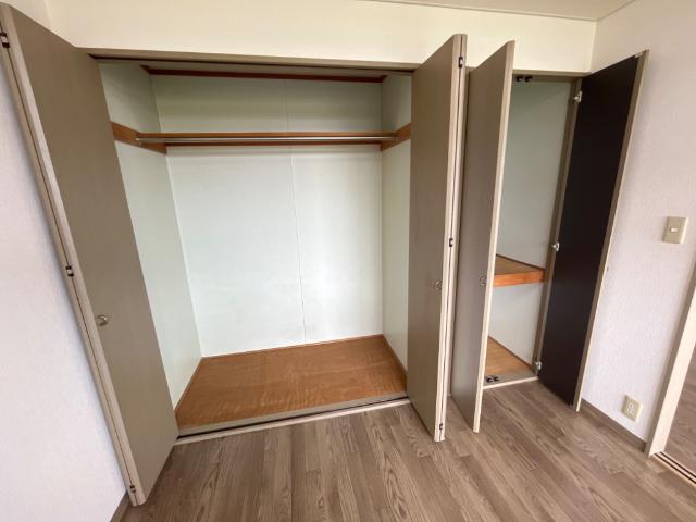 収納　クローゼット