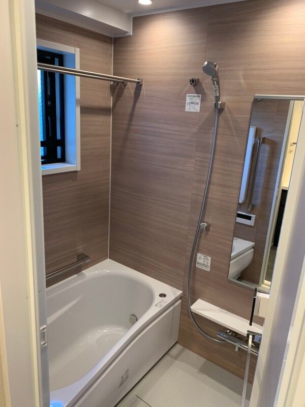 バス・シャワールーム