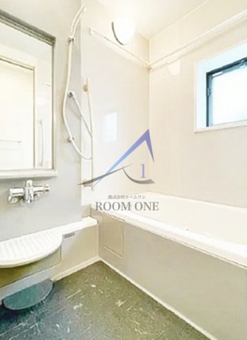 バス・シャワールーム　お風呂です。