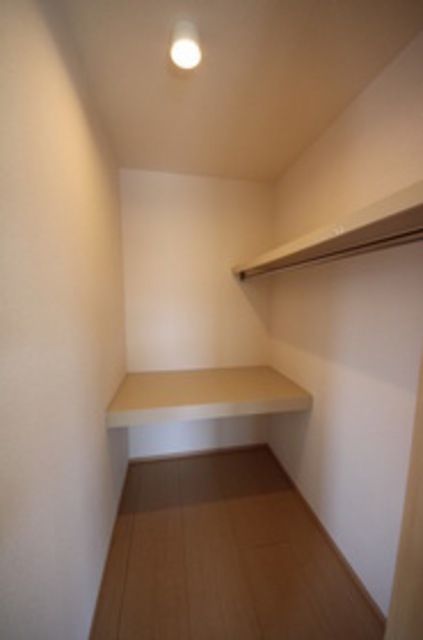 収納　★諸条件の相談、ご案内は中央林間店まで★