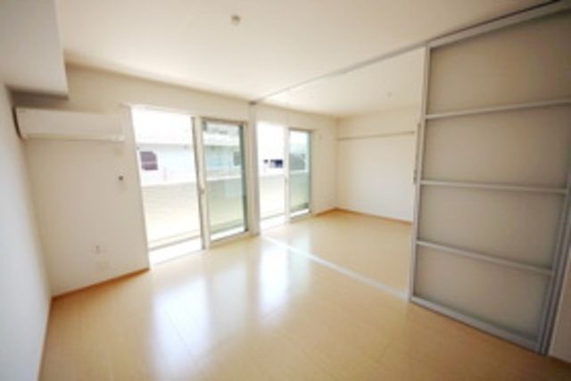 居室・リビング　★諸条件の相談、ご案内は中央林間店まで★