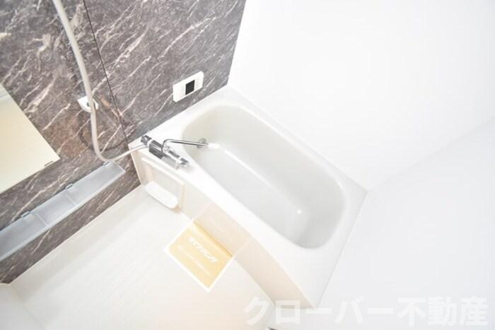 バス・シャワールーム　浴室