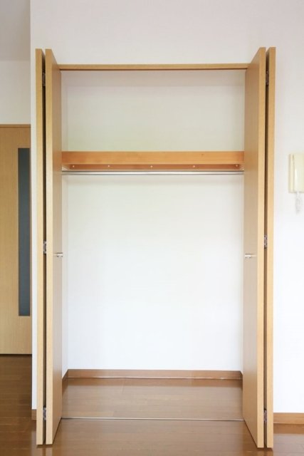 収納　クローゼット