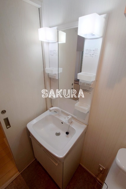 洗面設備　忙しい朝には欠かせない洗面所です♪