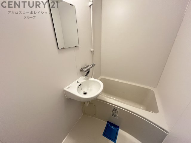 バス・シャワールーム　シンプルで清潔な浴室です！