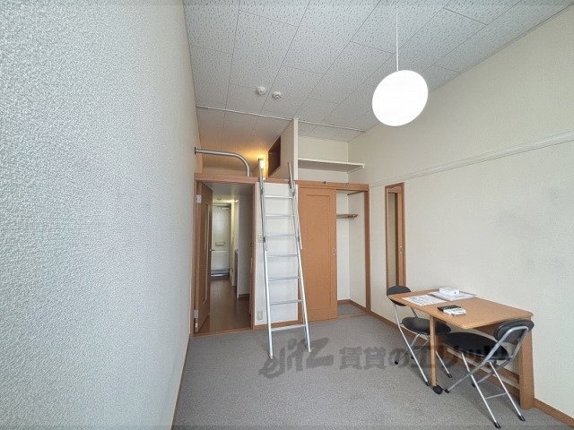 居室・リビング　洋室