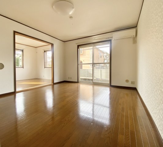 居室・リビング　※写真は以前のものです。最新のものは近日中に掲載いたします。