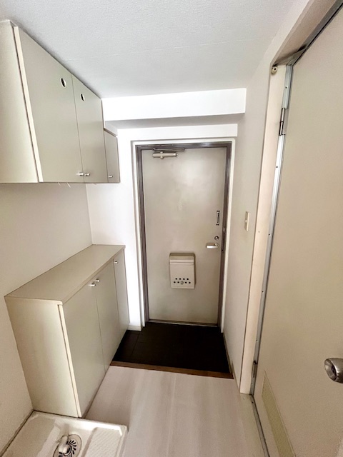 玄関　便利なシューズボックス付き！＊前回募集時