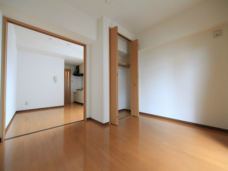 その他部屋・スペース　洋室6.3帖　クローゼット付（収納充実してます）