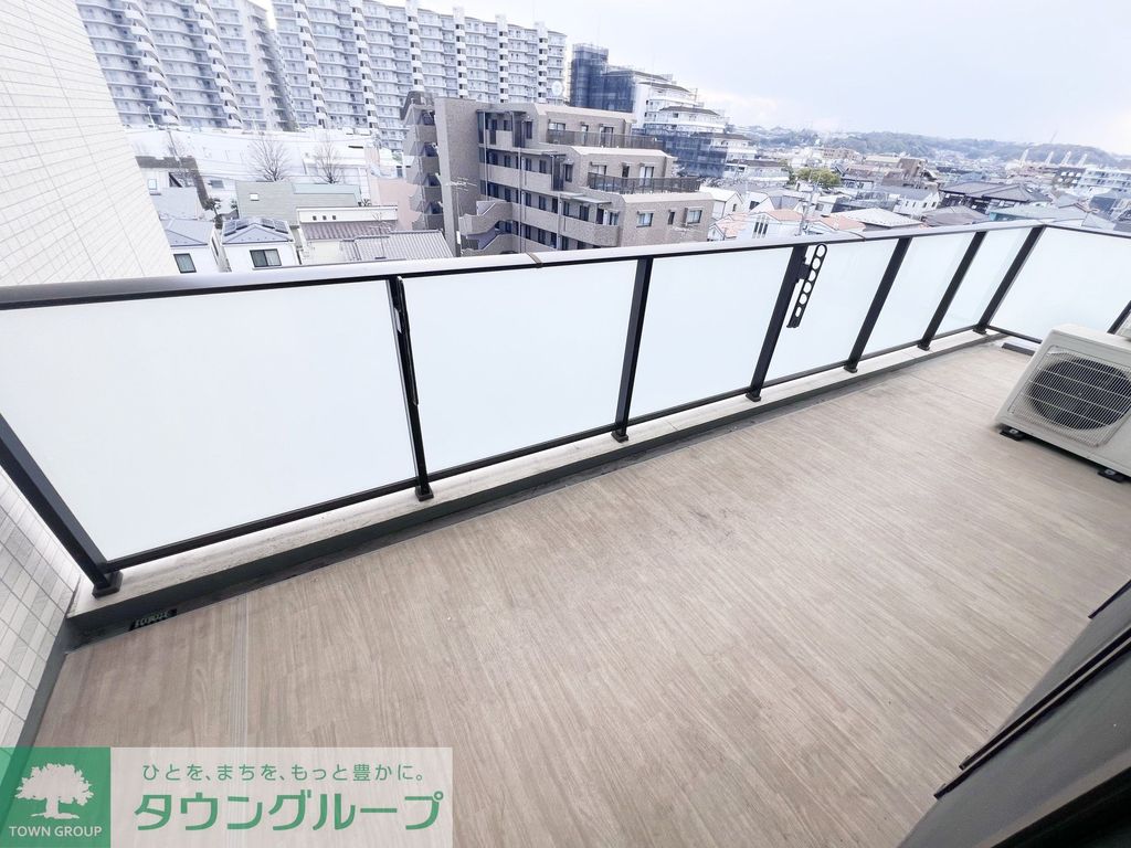 バルコニー　バルコニー