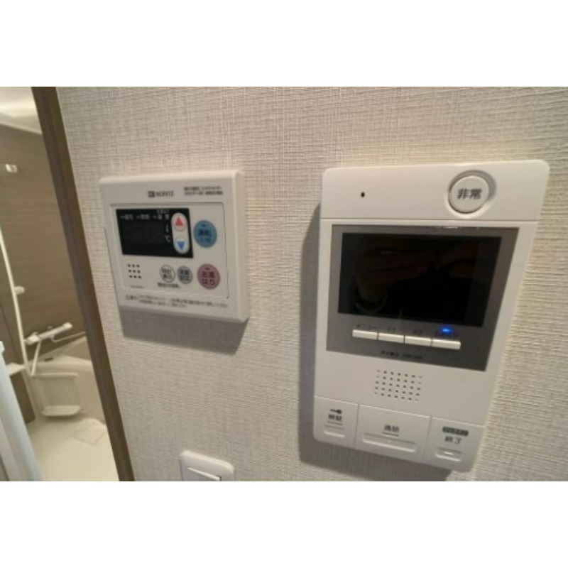 セキュリティ　モニター付きインターホン♪