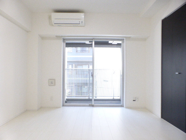 居室・リビング　居室