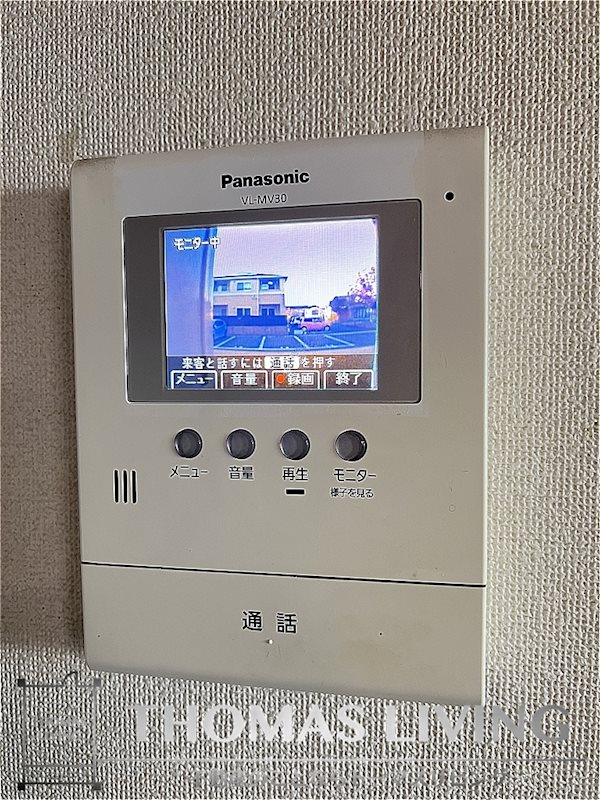 セキュリティ　モニターインターフォン付きでセキュリティ面も安心ですね。