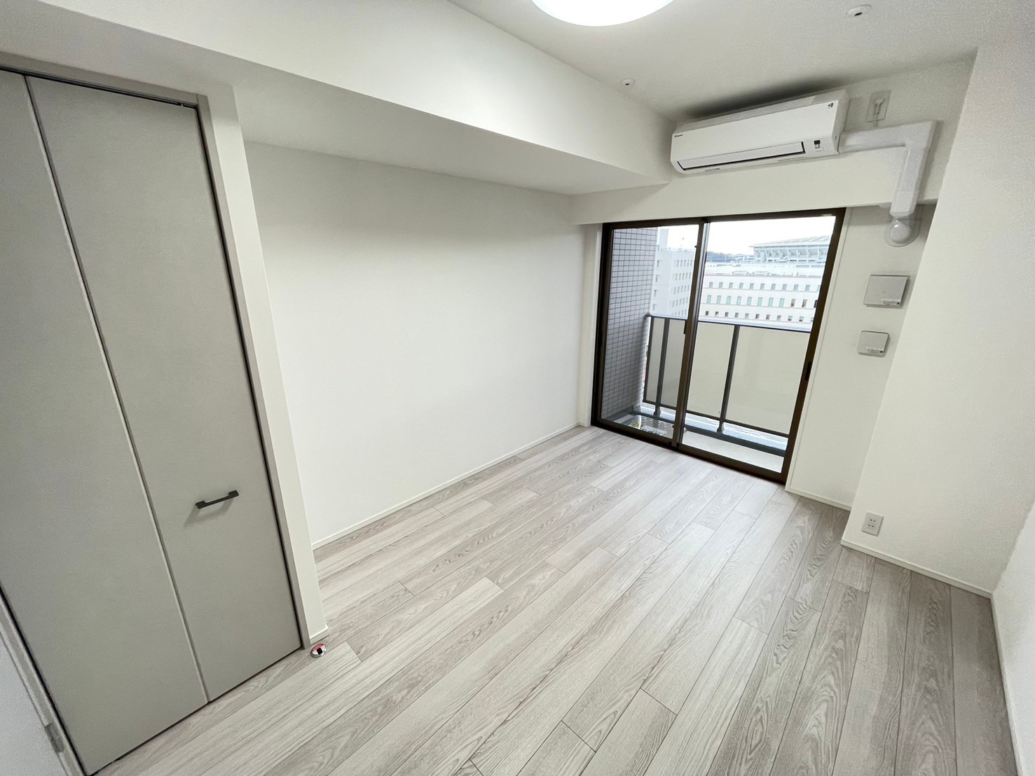 居室・リビング　洋室