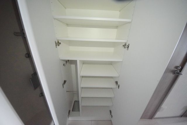 収納　シューズボックス