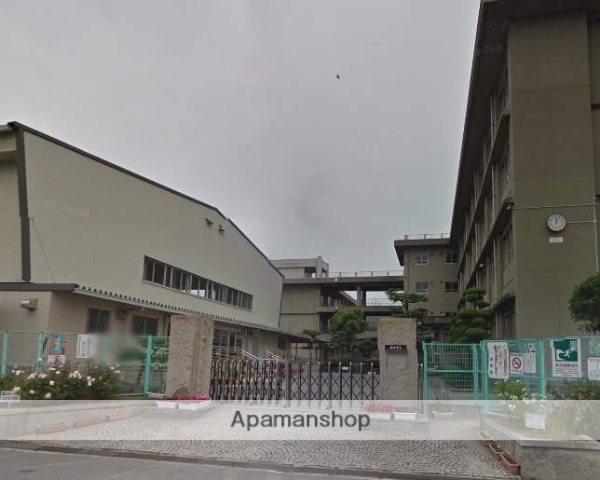 中学校　福山市立誠之中学校（中学校）まで2803m