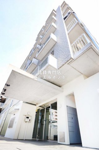 建物外観　シンプルで洗練されたデザインが毎日の暮らしに心地よさをプラス