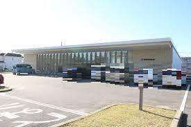 銀行　岡崎信用金庫岡崎駅西支店（銀行）まで494m