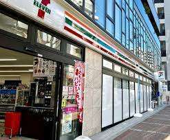 コンビニ　セブンイレブン京都河原町五条店（コンビニ）まで207m