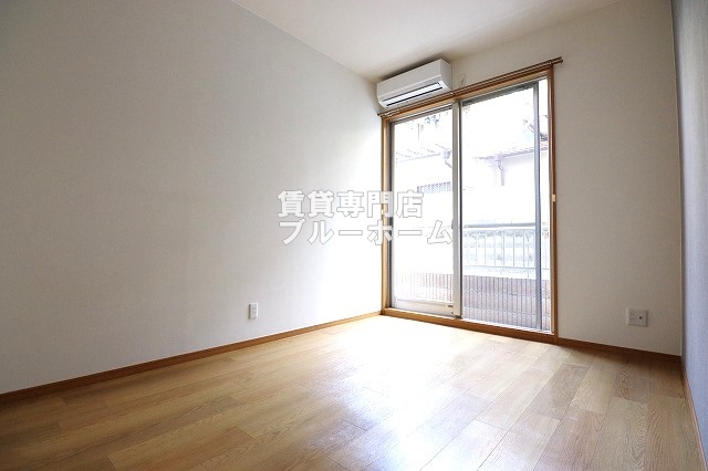 居室・リビング　ゆとりのある洋室！