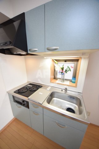 キッチン　プレ上本町　2口ガス・グリル付き